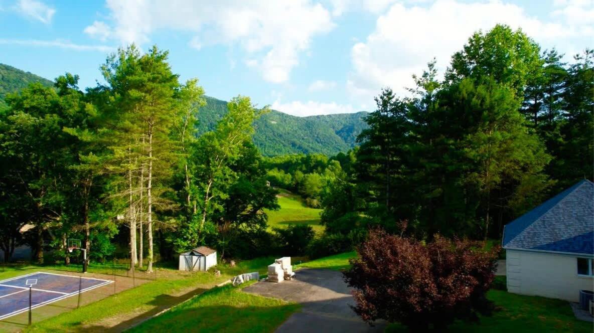 Gated Mansion - Basketball Court Movie Theater Views Vila Big Stone Gap Exterior foto