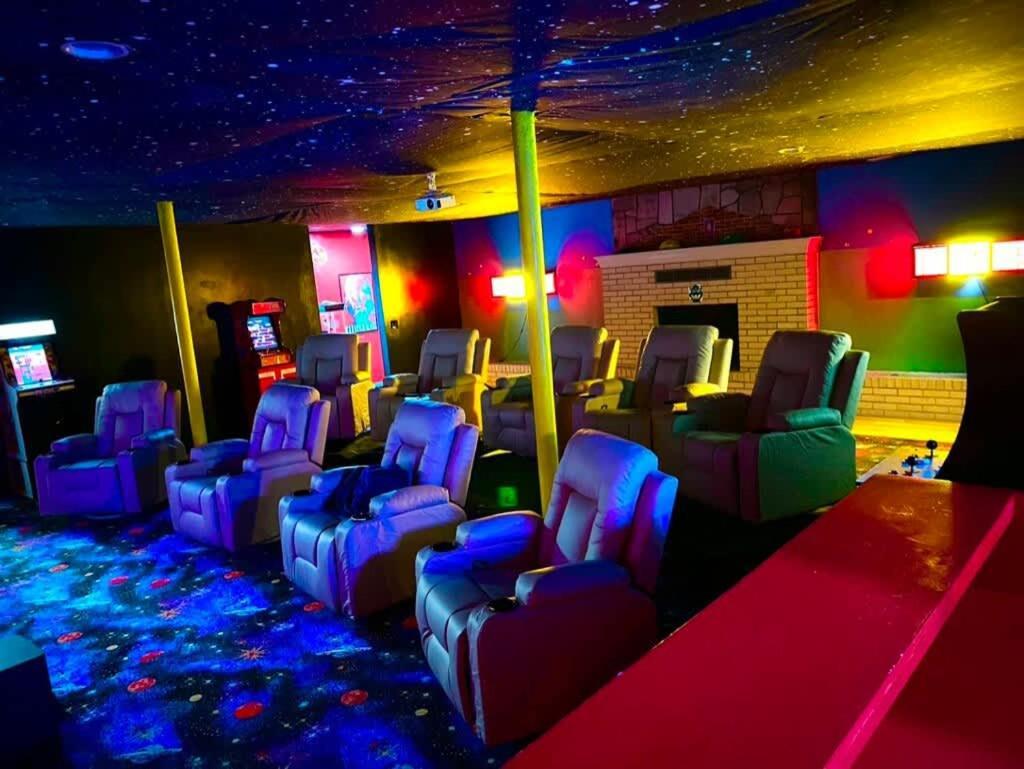 Gated Mansion - Basketball Court Movie Theater Views Vila Big Stone Gap Exterior foto