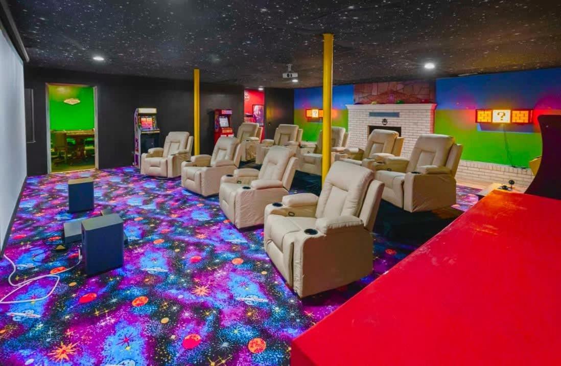 Gated Mansion - Basketball Court Movie Theater Views Vila Big Stone Gap Exterior foto