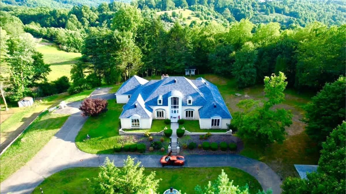 Gated Mansion - Basketball Court Movie Theater Views Vila Big Stone Gap Exterior foto